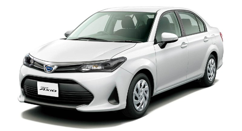 Toyota прекращает производство седанов Corolla Axio и универсалов Fielder