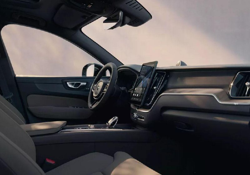 Новый взгляд на Volvo XC60: минимальные изменения спустя восемь лет