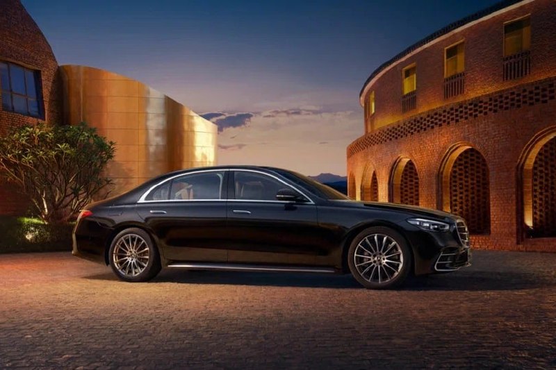 Обновленный Mercedes-Benz S-Class: что нового в модели 2025 года