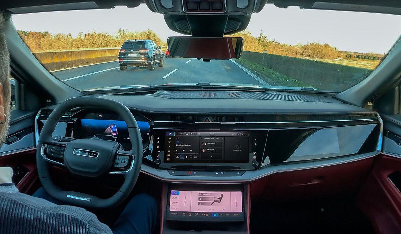 Stellantis представляет автопилот третьего уровня