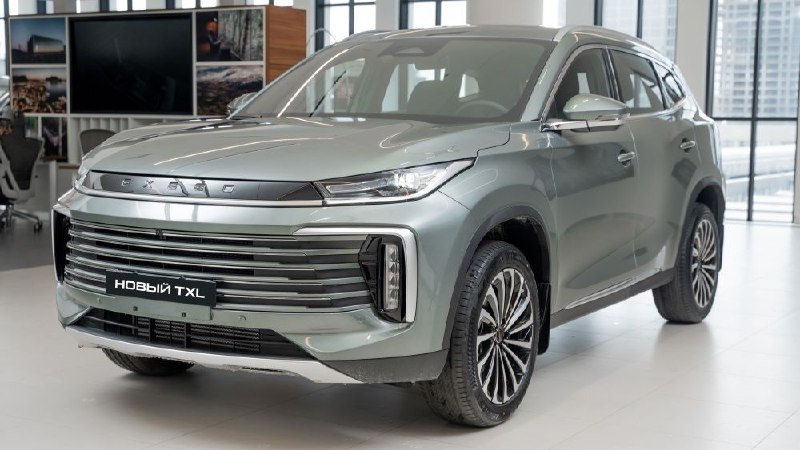 Кроссоверы Exeed начнут собирать под брендом Esteo в России