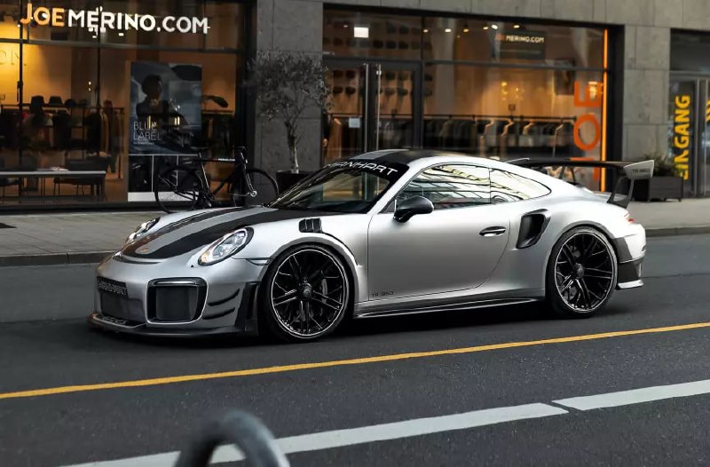 Мощный Porsche 911 GT2 RS: Усовершенствования от Manhart