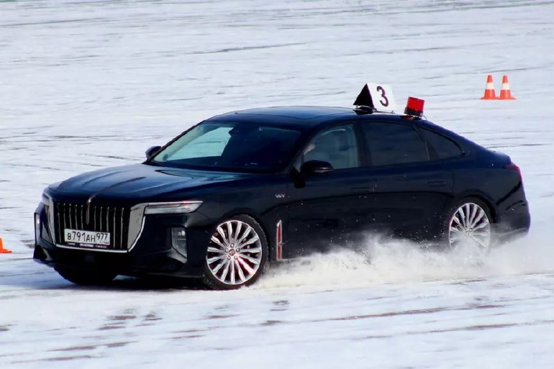 Премьера нового седана Hongqi H9 в России