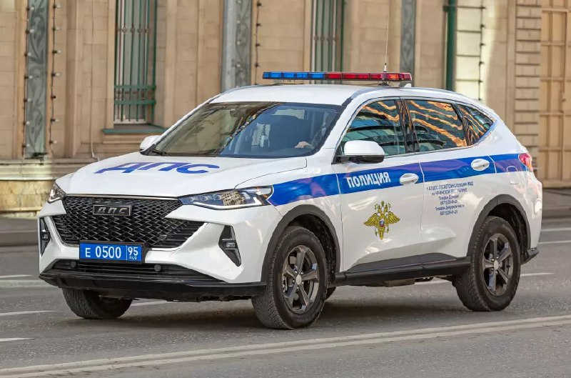 Премьера нового седана Hongqi H9 в России