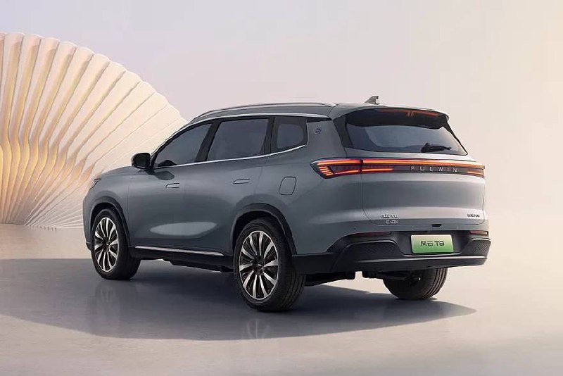 Новый гибридный кроссовер Chery: инновации и доступная цена