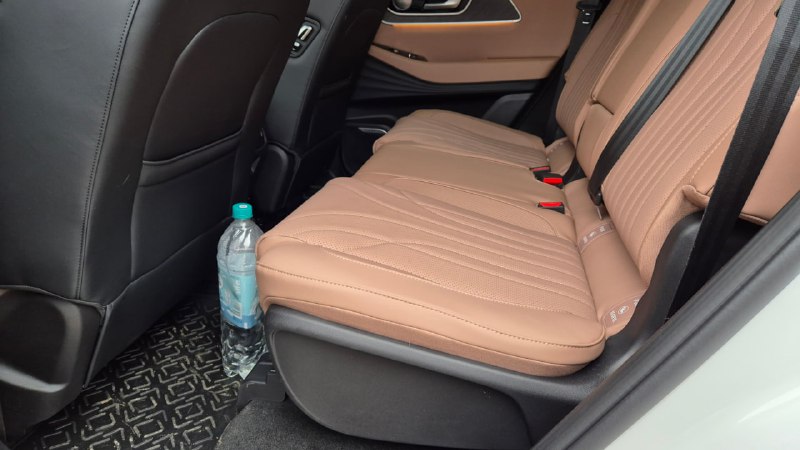 Сравнительный анализ моделей Chery: Tiggo 9 против Jaecoo J8