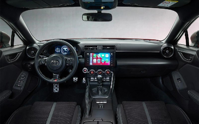 Запуск продаж спорткупе Toyota GR86 в России