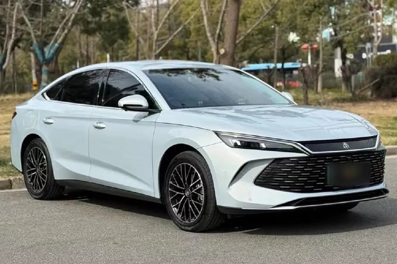 Электрическая версия седана BYD Qin L: что нужно знать?
