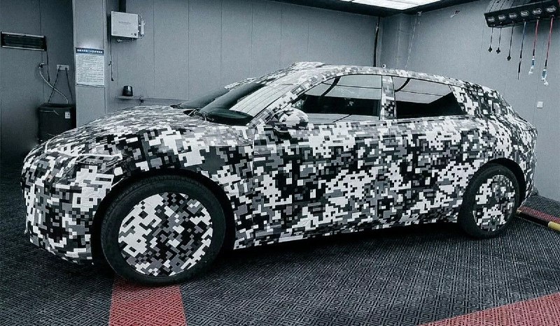 Faraday Future представляет новый электромобильный кроссовер FX 6