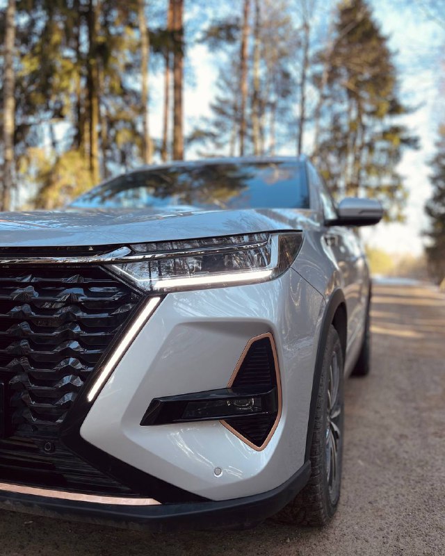 XCITE X-Cross 8: новая эра или повторение старого?