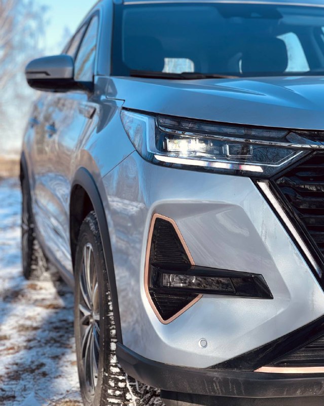 XCITE X-Cross 8: новая эра или повторение старого?