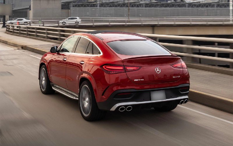 Новая версия Mercedes-AMG GLE Coupe 53 на рынке