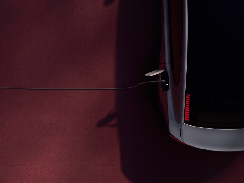 Premiera elektricheskogo sedana Volvo ES90: novye tehnicheskie detali