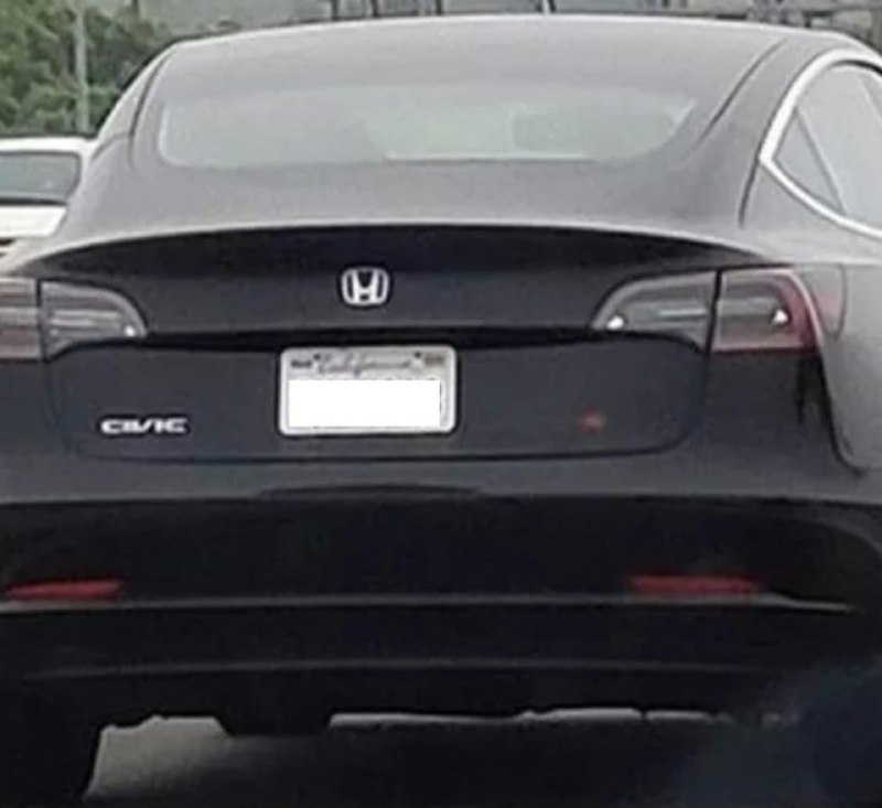 Политическая активность Илона Маска и ее влияние на владельцев Tesla