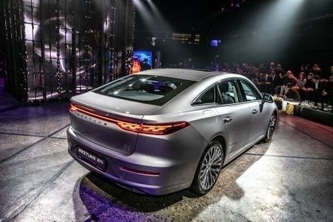 Дефицит обновленного FAW Bestune B70 у российских дилеров