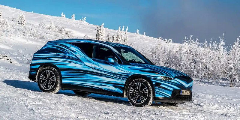 Новый электрический кроссовер Mercedes GLC EV: первые фото и детали