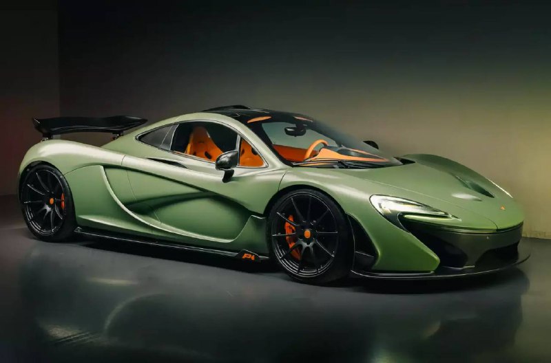 Уникальный McLaren P1 в редком цвете выставлен на аукцион