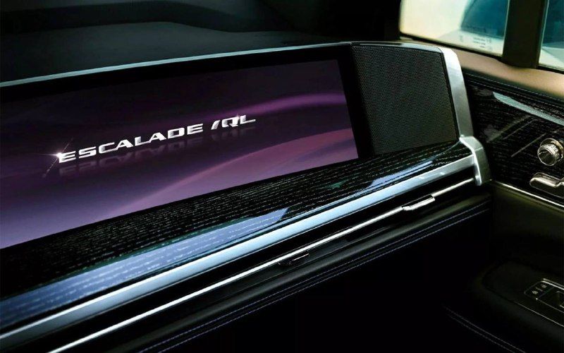 Cadillac представляет новый внедорожник Escalade IQL