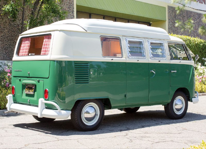 65 лет с момента начала производства Volkswagen Type 2 Bulli
