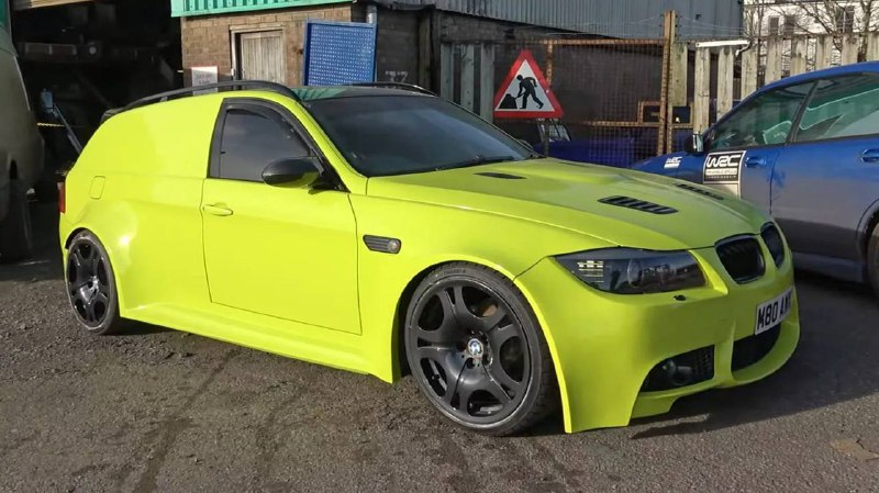 Уникальный BMW M3-фургон: британский проект на основе восстановленного автомобиля