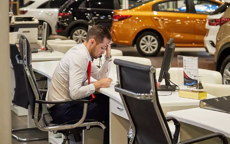 Кризис в российском авторынке: дилеры под угрозой