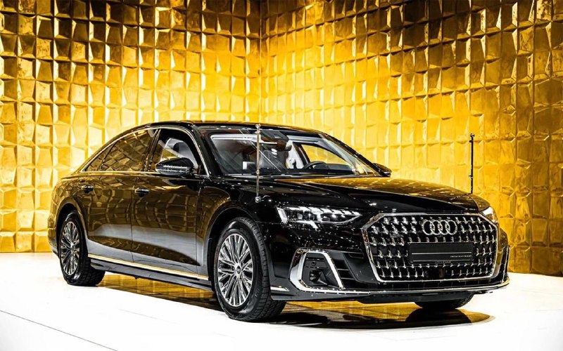 Появление на российском рынке: Audi A8 в новом обличии