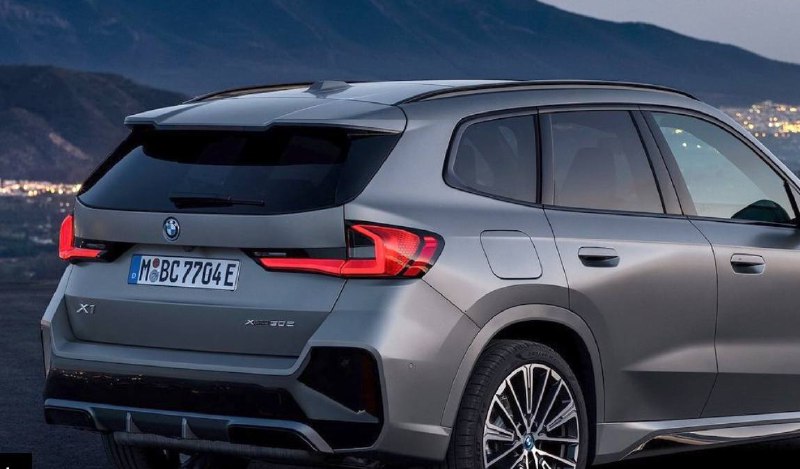 Обновленный BMW X1: Автомобиль для российских дорог