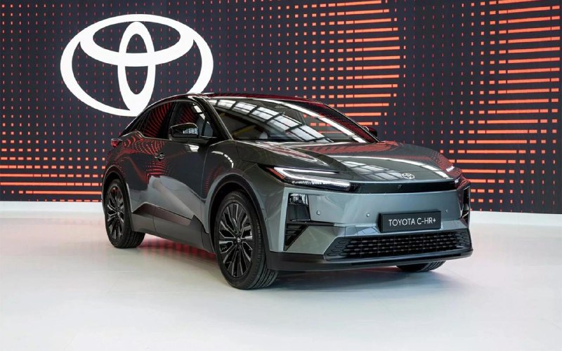 Новинка от Toyota: кроссовер C-HR+ для европейского рынка