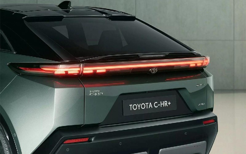 Новинка от Toyota: кроссовер C-HR+ для европейского рынка