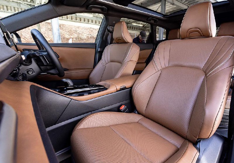 Новая модель Toyota Crown Estate: все детали и особенности