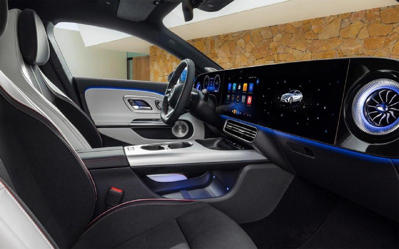 Обновленный Mercedes-Benz CLA: инновации и электрические версии