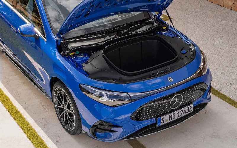 Обновленный Mercedes-Benz CLA: инновации и электрические версии