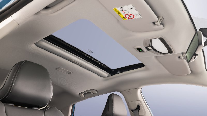 Geely Emgrand: Лидер продаж среди китайских седанов в России в 2024 году