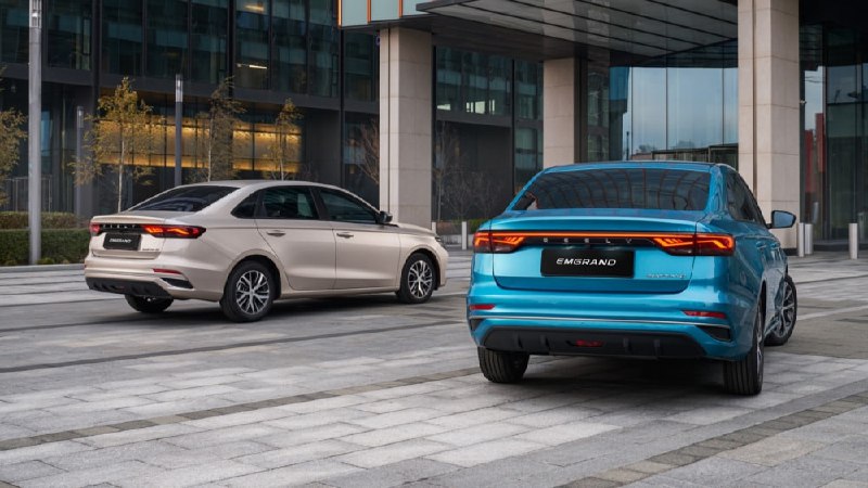 Geely Emgrand: Лидер продаж среди китайских седанов в России в 2024 году