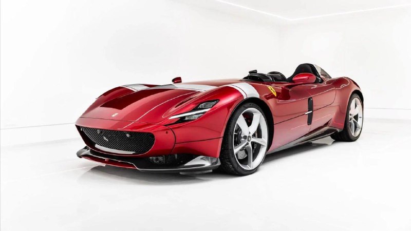 Редкая Ferrari Monza SP1 с минимальным пробегом выставлена на аукцион