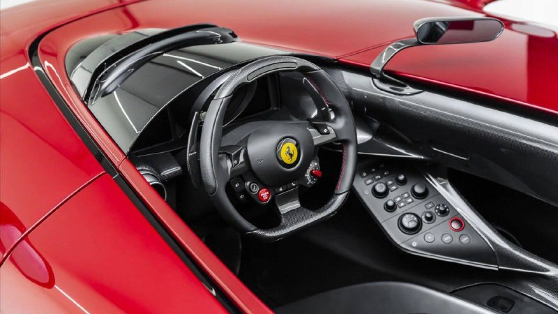 Редкая Ferrari Monza SP1 с минимальным пробегом выставлена на аукцион