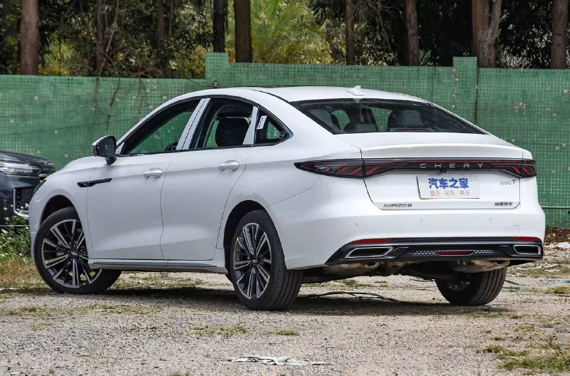 Появление нового конкурента Camry на российском рынке