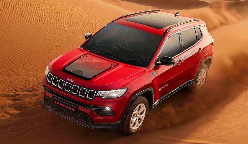 Jeep Compass представил специальную версию Sandstorm Edition