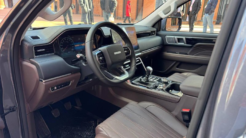 Презентация новых пикапов Foton Tunland в России