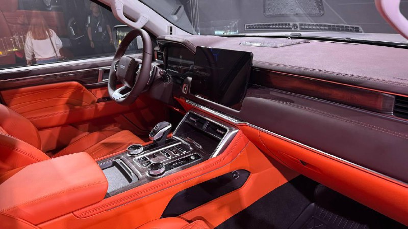 Презентация новых пикапов Foton Tunland в России