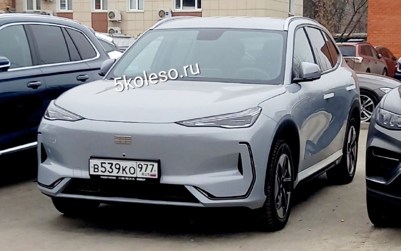 Начало продаж электрокроссовера Geely EX5 в России