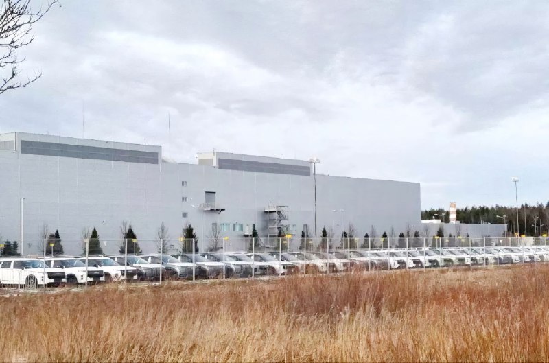 Новые кроссоверы Jaecoo замечены на заводе Hyundai в Санкт-Петербурге