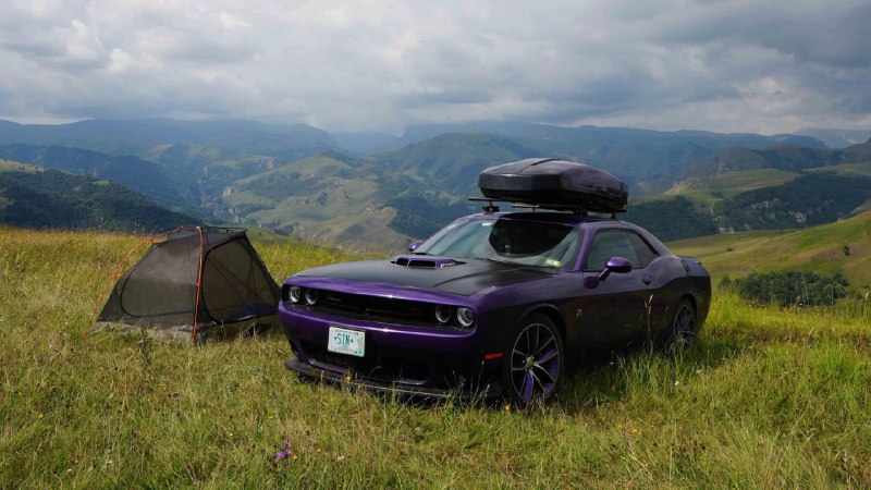 Мечта о кругосветном путешествии на Dodge Challenger