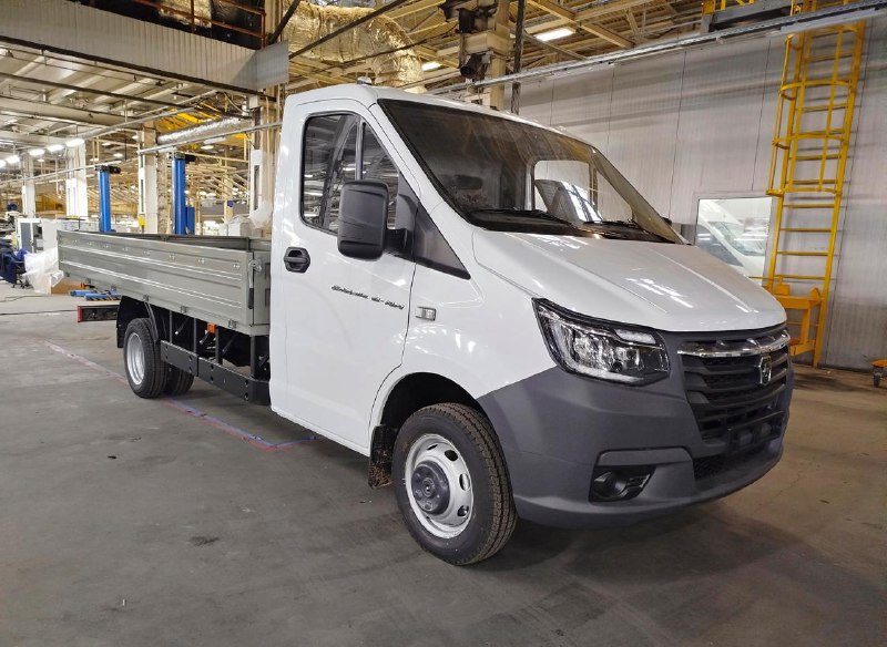 Новая электрическая Газель e-NN: Модель С41R9E с бортовым исполнением