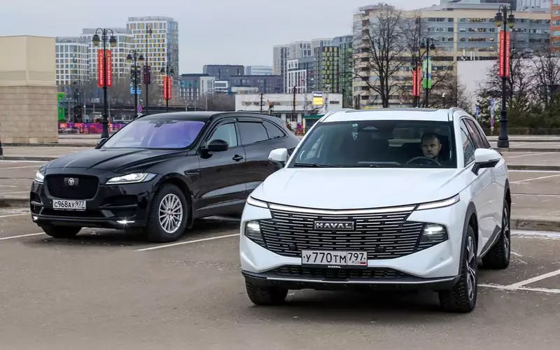 Сравнение Jaguar F-Pace и Haval F7: Стоимость и Удобство