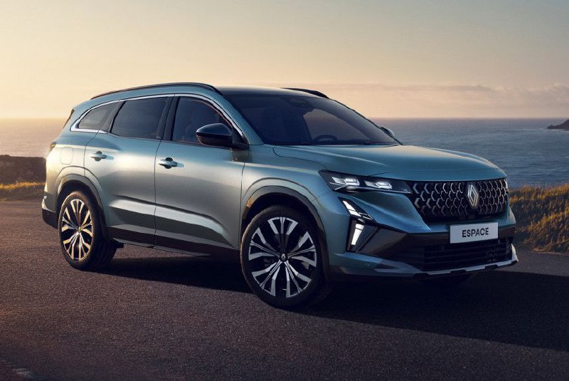 Обновленный кроссовер Renault Espace: новый дизайн