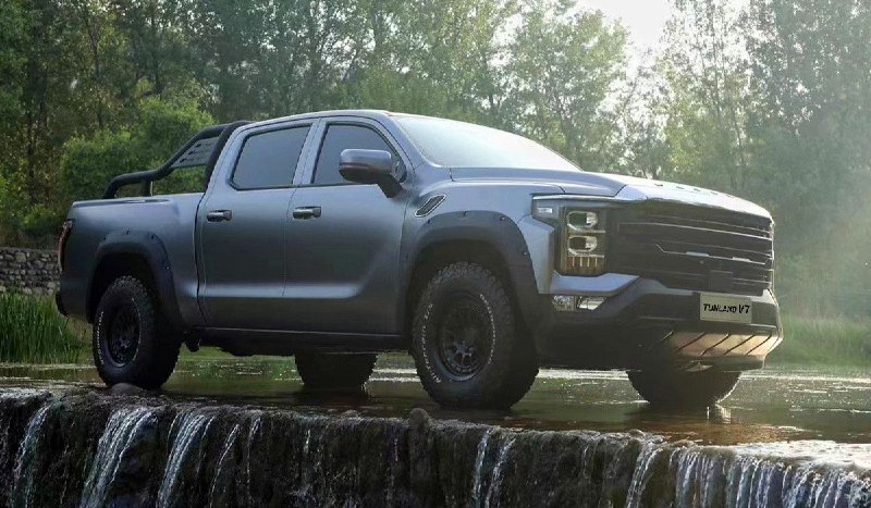 Крупные пикапы Foton Tunland V7 и V9 выходят на российский рынок