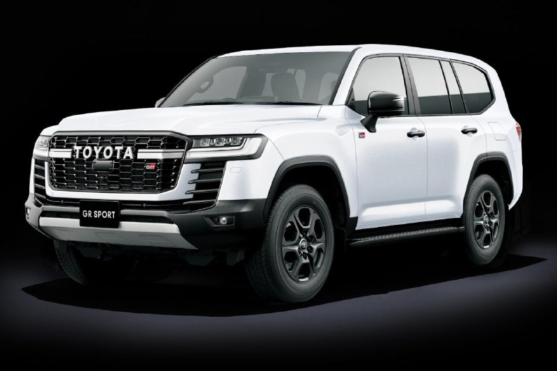 Обновленная Toyota Land Cruiser 300 2025 года: изменения в интерьере