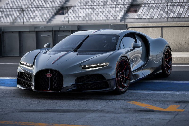 Bugatti представила новый гиперкар Tourbillon с пакетом Equipe Pur Sang