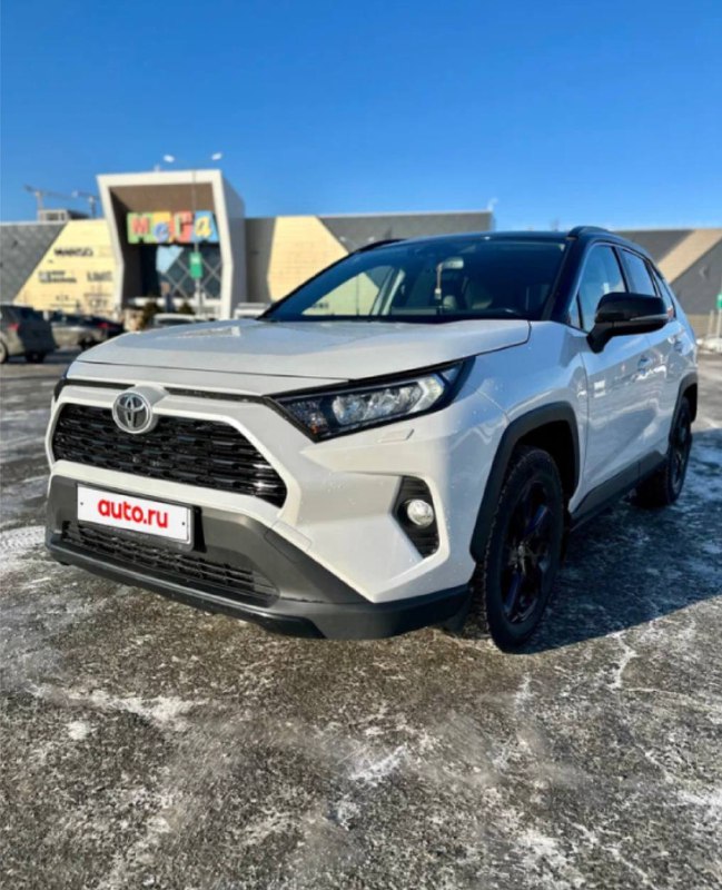 Топ-продаж подержанных автомобилей февраля